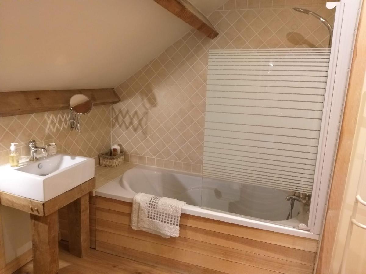 La Sauniere - Chez Helene - Gites En Baie Champeaux Exterior foto